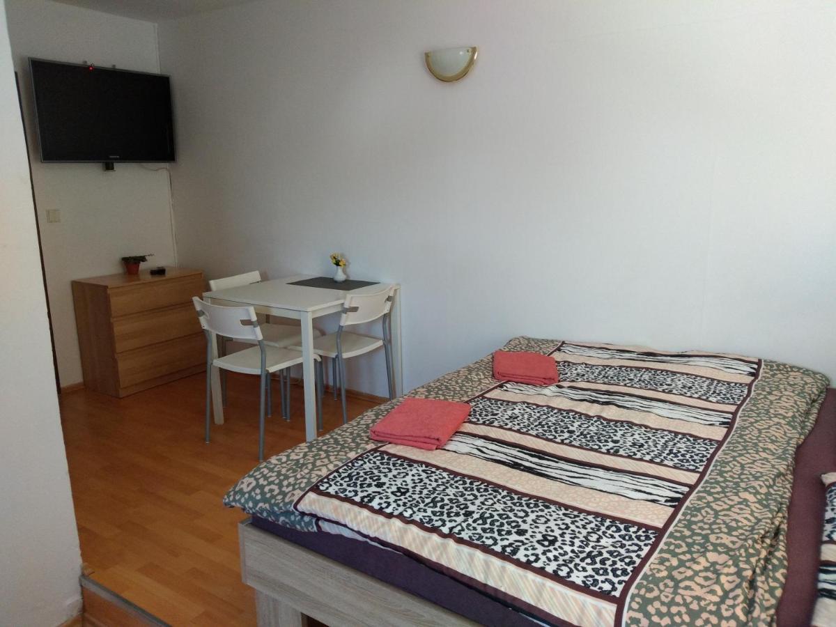Apartments U Cara Ceske Budejovice Exterior foto